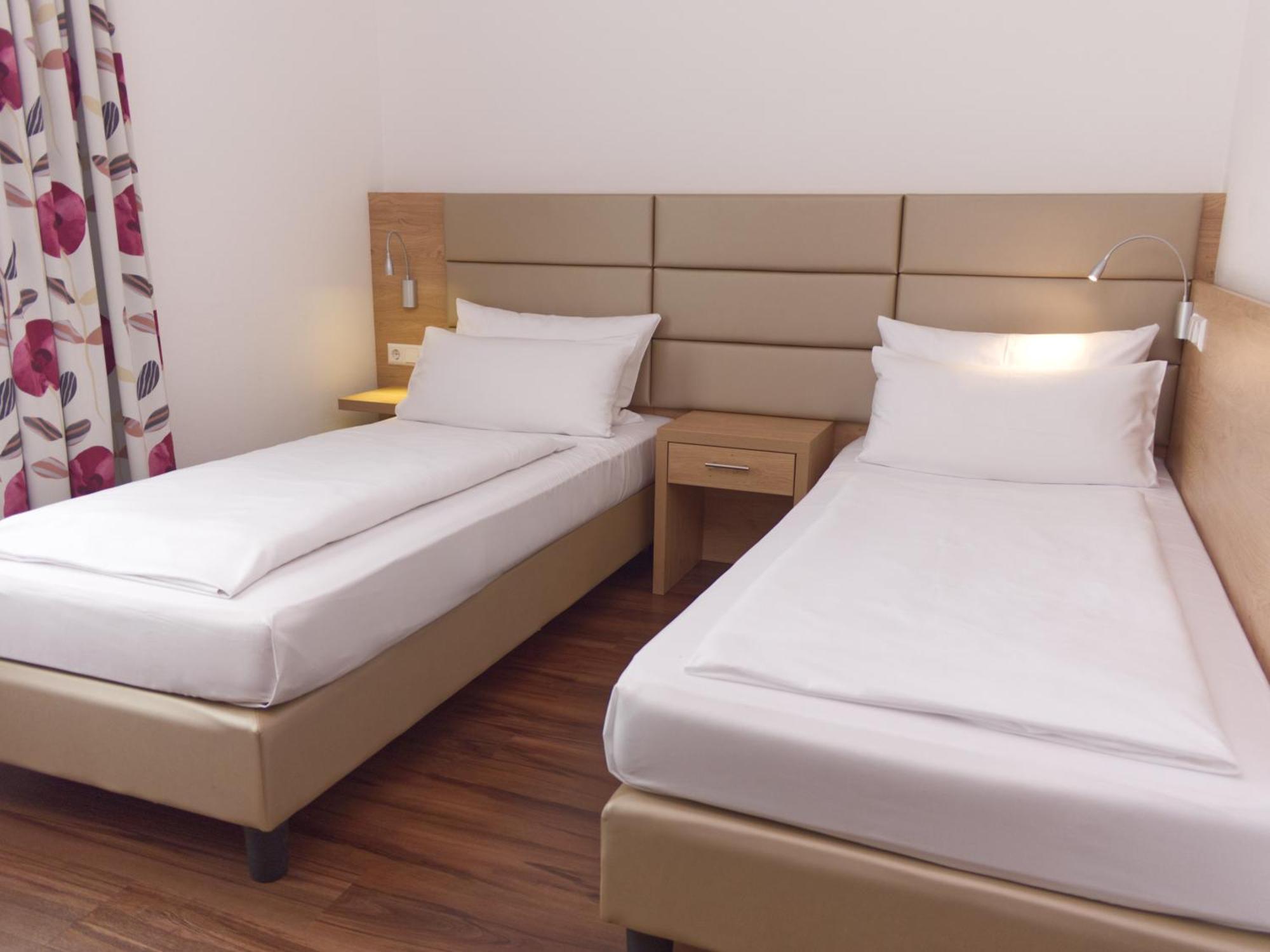 Hotel Wuebbel Spelle Экстерьер фото